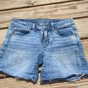 American Eagle Shorts Size 6